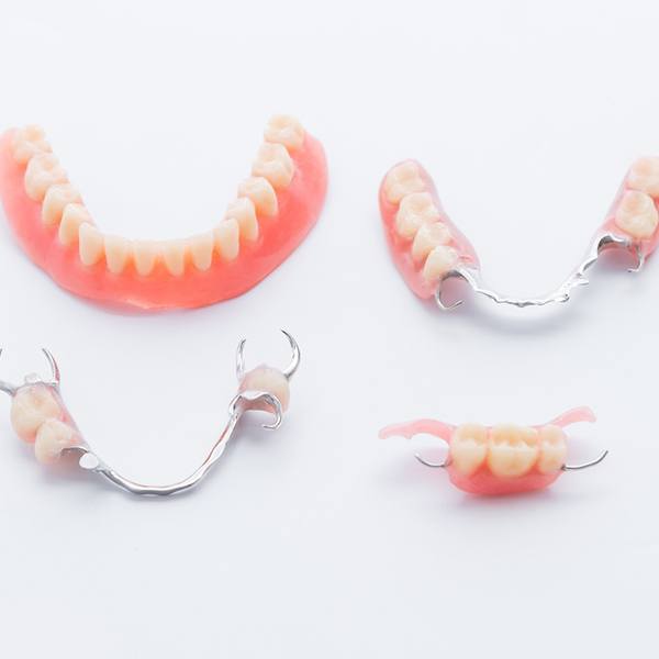 Different types of dentures